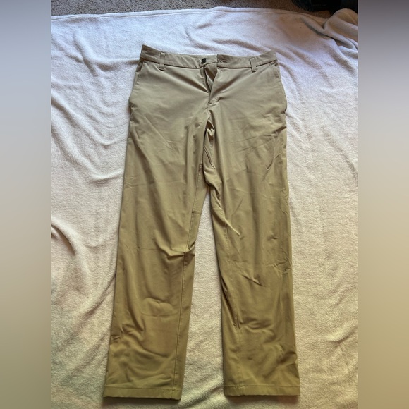 Men's Tan Dress Pants - Picture 1 of 2